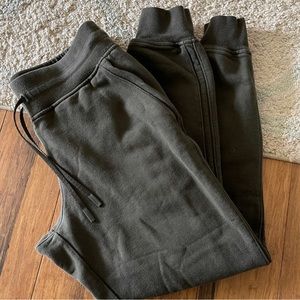 Lululemon Warm Down Jogger Dark Olive Size 8